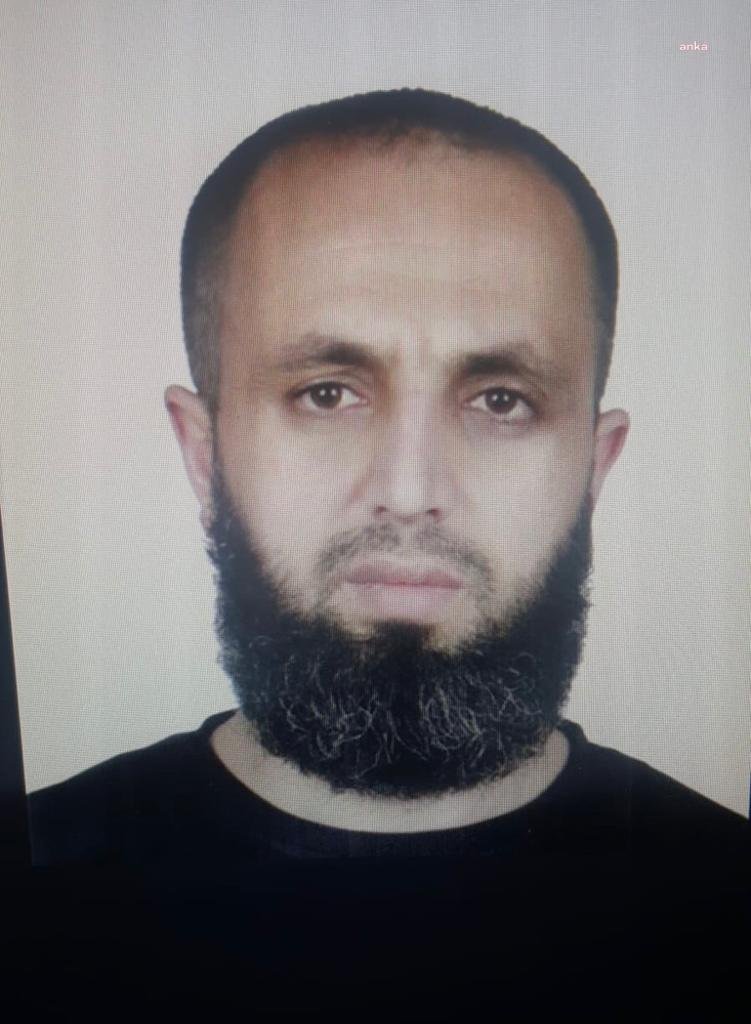 KESİNLEŞMİŞ HAPİS CEZASI BULUNAN EL KAİDE ÜYESİ İSTANBUL'DA YAKALANDI