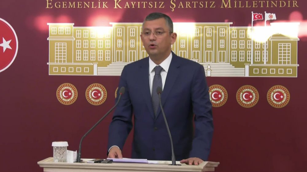 CHP Grup Başkanvekili Özgür Özel "ERDOĞAN’IN AYAĞINA 50 ARTI 1 PRANGASI VURULMUŞTUR"