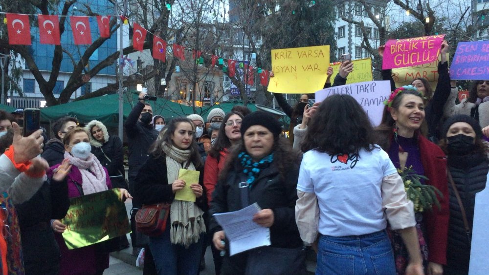 TRABZON DEMOKRATİK KADIN PLATFORMU: DİRENİŞLERİMİZ BİRBİRİNE İLHAM VERMEYE DEVAM EDİYOR