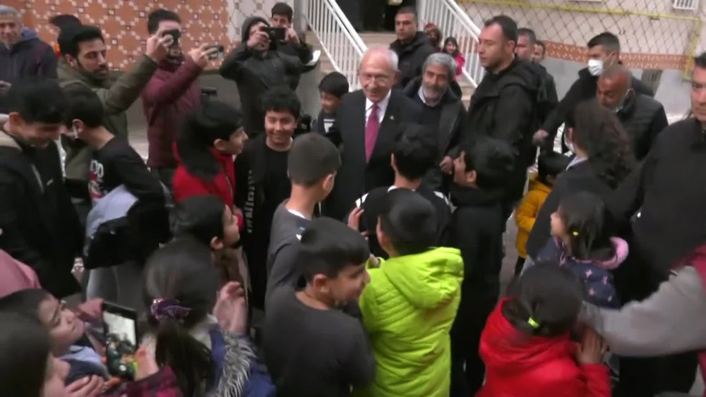 DİYARBAKIRLI 12 EYLÜL MAĞDURU: "KENAN EVREN İLE BEN NASIL HELALLEŞEYİM? ERDOĞAN'A OY VERDİM.......