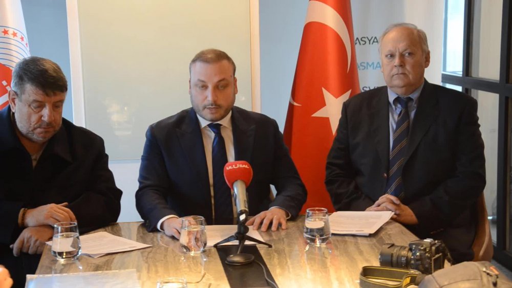 PETROL ÜRÜNLERİİŞVERENLER SENDİKASI EGE BÖLGE BAŞKANI ASLAN: "YÜZLERCE AKARYAKIT İSTASYONU KAPANDI, 4 BİNİ DE KAPANMA NOKTASINDA"