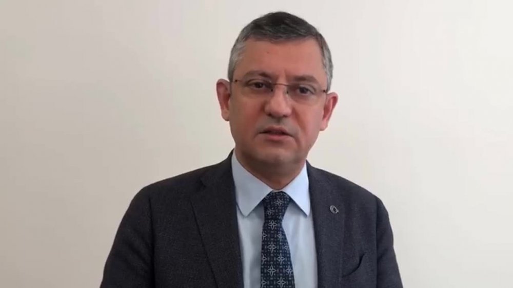 ÖZGÜR ÖZEL:  SAYIN GENEL BAŞKAN DİYARBAKIR’LA DİYARBAKIRLILARLA HEM KUCAKLAŞTI HEM HELALLEŞTİ.  7 BÖLGE 81 İLDE KUCAKLAŞMAYA, HELALLEŞMEYE DEVAM EDECEĞİZ