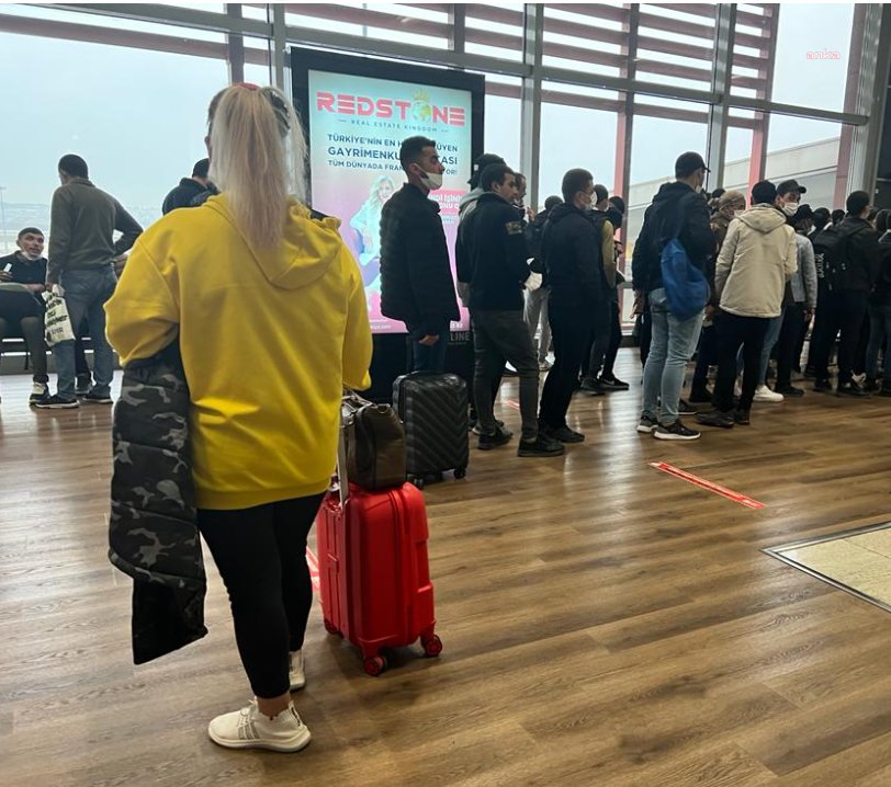 TÜİK: SEYAHATE ÇIKANLAR EN ÇOK ARKADAŞ VEYA AKRABA EVİNDE KALDI