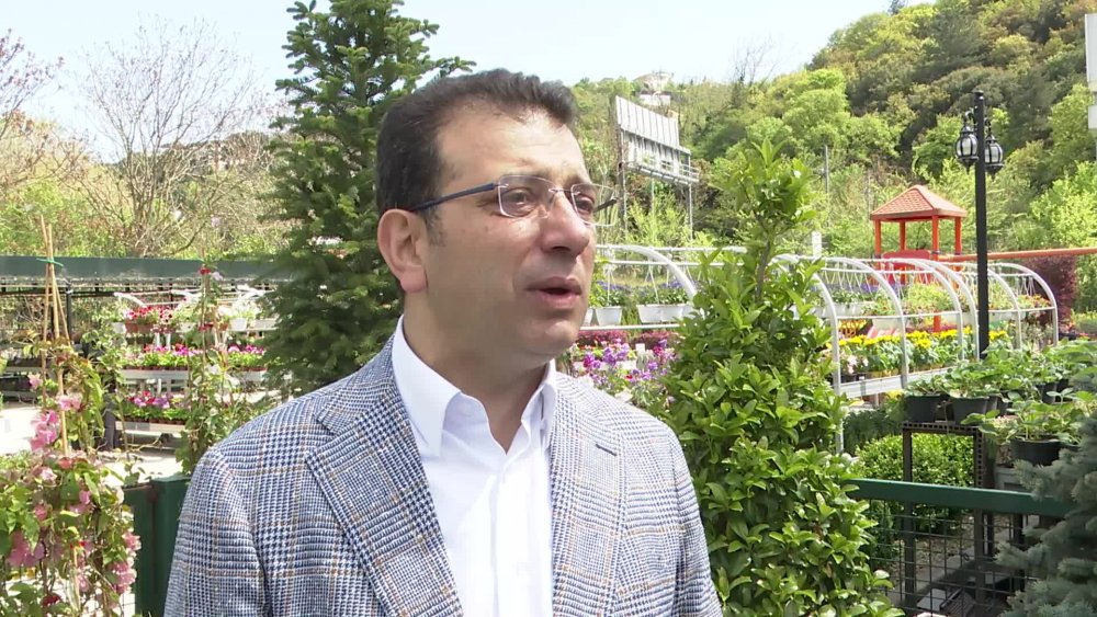 İMAMOĞLU’NDAN "GAZETECİLERLE FOTOĞRAF" AÇIKLAMASI: “İLERLEYEN GÜNLERDE DAHA FARKLI ÖRNEKLERİNİ GÖREBİLİRLER. TEK ŞART, BENİMLE KONUŞMAYA CESARETLİ OLANLARLA YAPACAĞIM"