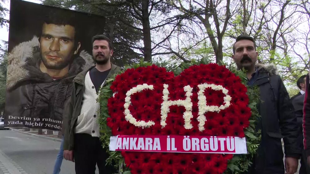 "ÜÇ FİDAN" ANILDI: "DOĞAN ÇOCUKLARIMIZA DENİZ, ULAŞ, HÜSEYİN, MAHİR DEDİK; O DENİZLER, MAHİRLER, ULAŞLAR BUGÜN AĞABEYLERİNİ ANMAYA GELDİ"