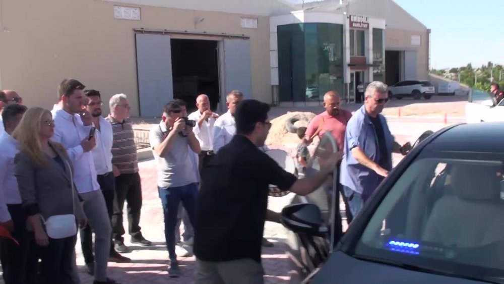 BABACAN: “ALTILI MASADA OTURUYORUM, YEDİNCİ BİR KİŞİ YOK. ALTINA BAKIYORUM YOK, ÜSTÜNE BAKIYORUM YOK. OLMAYANA VAR DEMEK, YALAN”