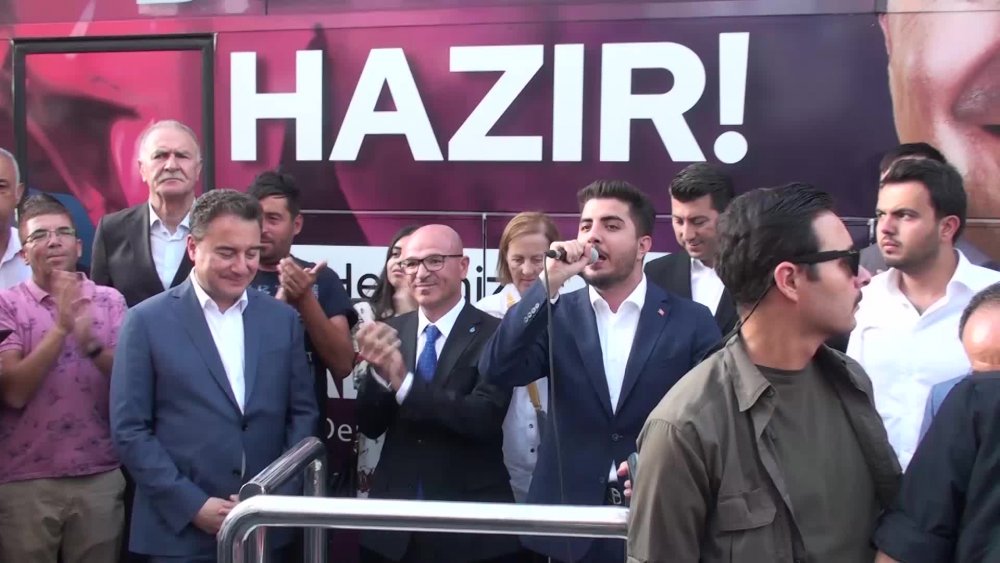 BABACAN'DAN TEK İMZAYLA 200 BİN SURİYELİYİ VATANDAŞ YAPAN SAYIN ERDOĞAN'A DİKKAT ÇEKEN SORU:SEN BU VATANDAŞLIKLARI NİYE VERİYORSUN?