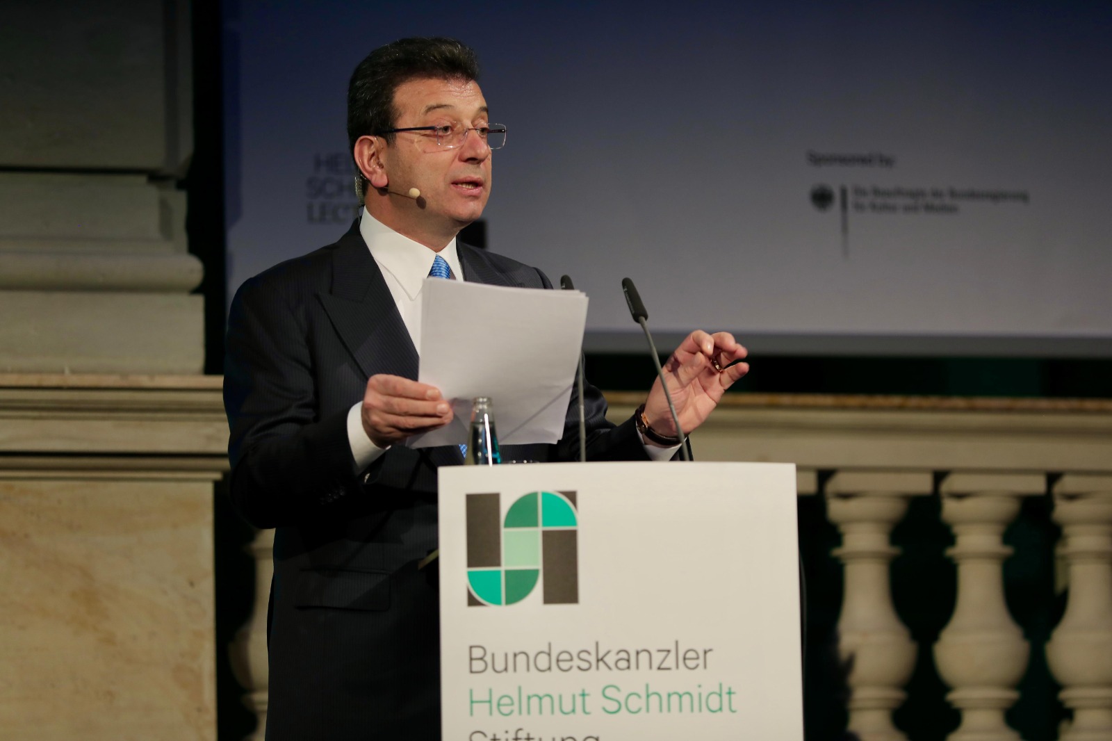 imamoglu-berlinden-seslendi-10.jpeg