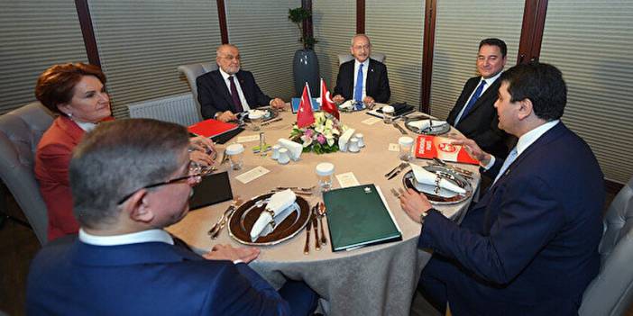 6 muhalefet partisinin tarihi görüşmesine ait görüntüler